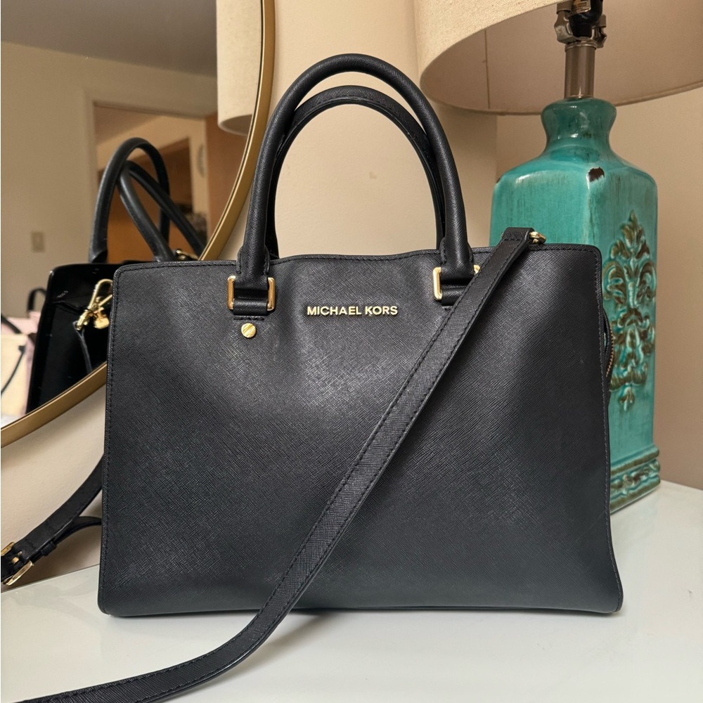 Michael KORS Satchel